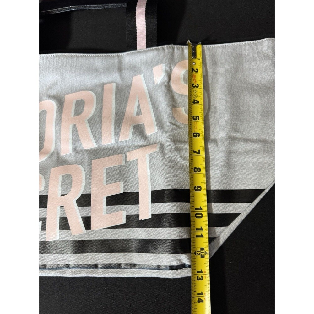 NEW Victoria's Secret 2018 Limited Edition Striped Tote Weekender Beach Bag - Picture 8 of 8